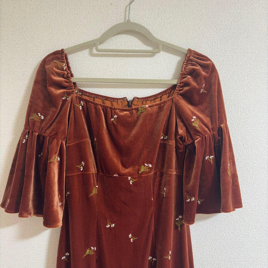 Kastaneオケージョンドレス ベルベットドレス キャメル