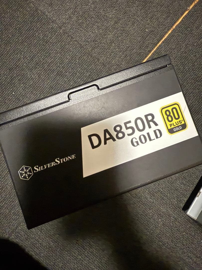 SilverStone DA850 850W 電源ユニット