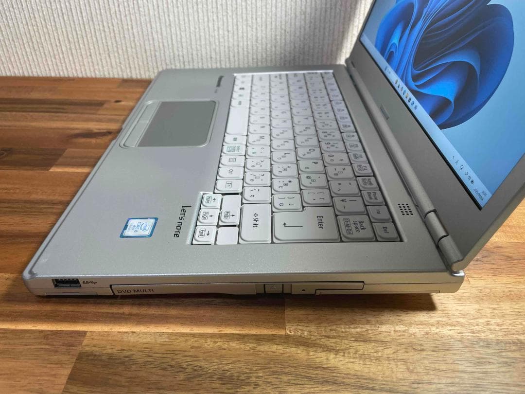 Win11搭載 CF-LX6 メモリ8GB SSD256GB