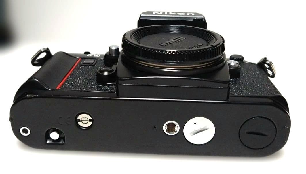 Nikon F3 HP（ハイアイポイント）35mmフィルムカメラ一眼ボディ