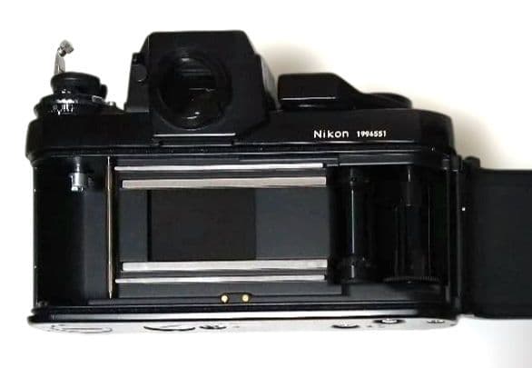 Nikon F3 HP（ハイアイポイント）35mmフィルムカメラ一眼ボディ