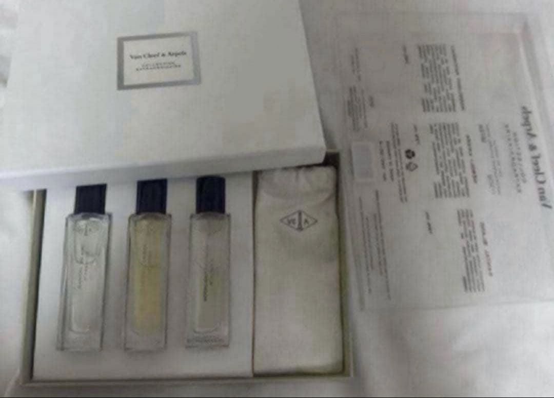 【新品未使用】 ヴァンクリーフ&アーペル　香水　3本セット　各15ml ×3