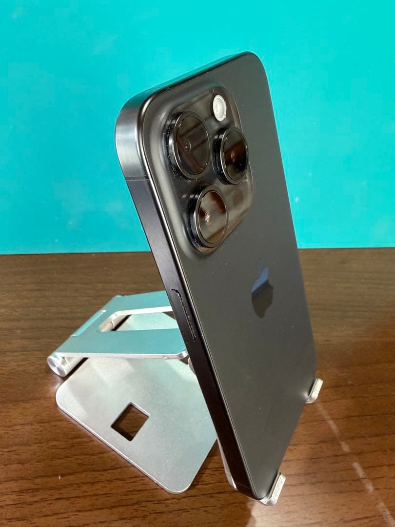 【バッテリー85%】 iPhone15pro 128GB ブラックチタニウム