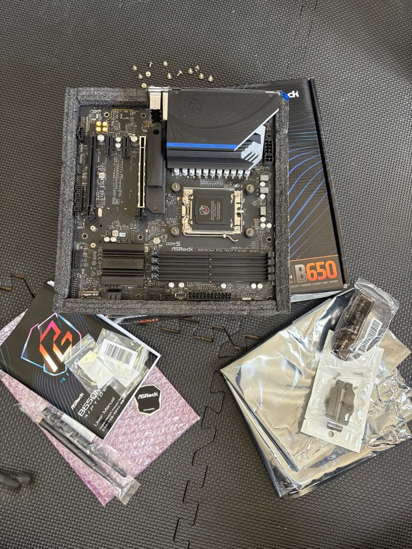 ASRock B650 PG WiFi マザーボード プラスサービスあり