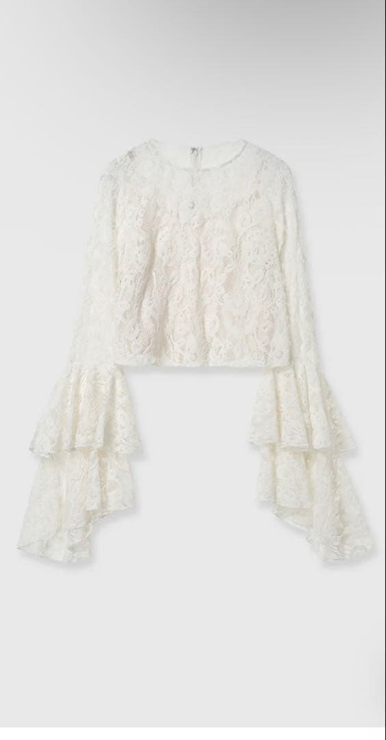 【新品・未使用】anuans ベロアレースボリュームスリーブラウス　ホワイト