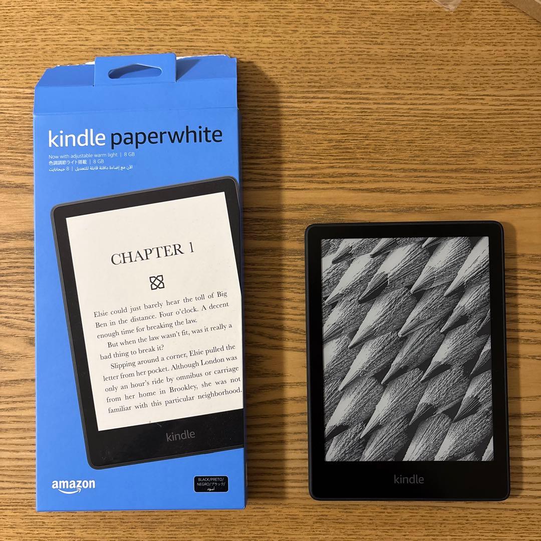 Kindle Paperwhite 第11世代 8GB(純正カバー ケーブル付)