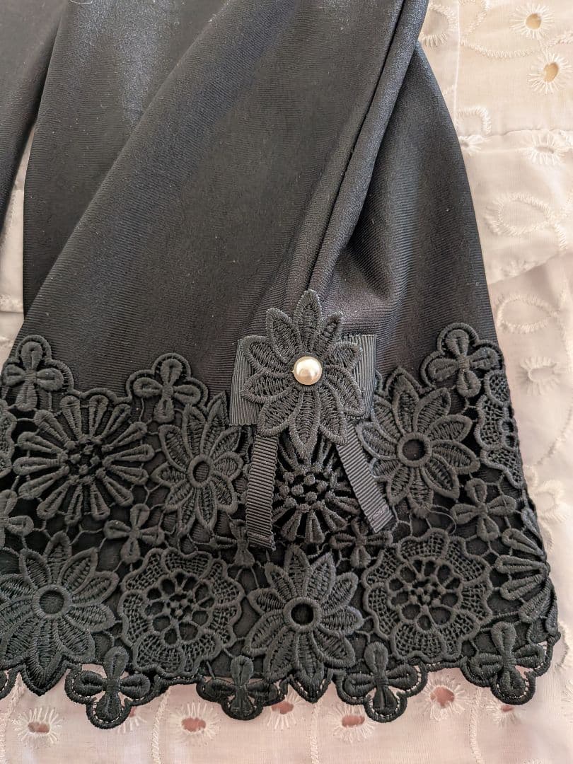 最下値スーパービューティー裾レースリボン裏起毛パンツ 40