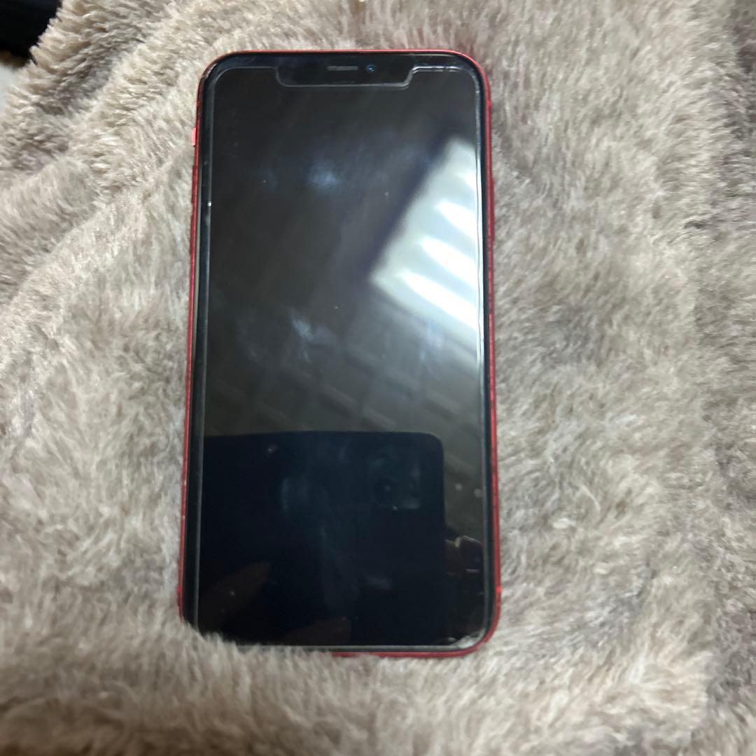 S*）様 iPhone11 レッド　128GB 動作確認済　画面背面、割れ無し
