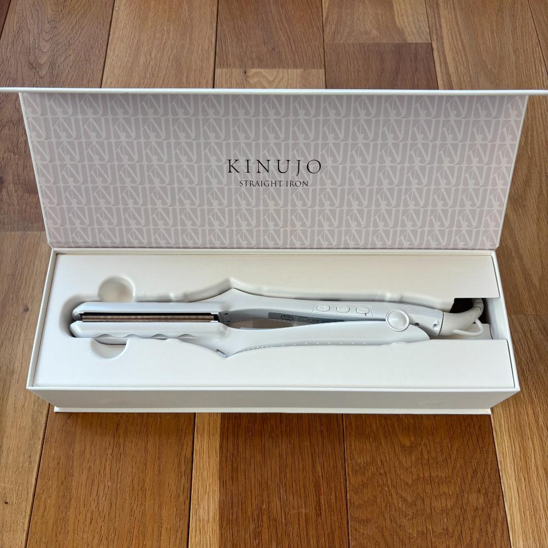 【新品】 KINUJO 絹女 ストレートヘアアイロン　LM-225 LM225