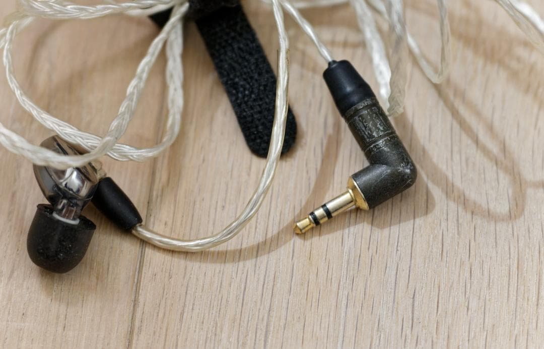 SHURE SE425 RMCE-TW2　Re:Cable SR3セット