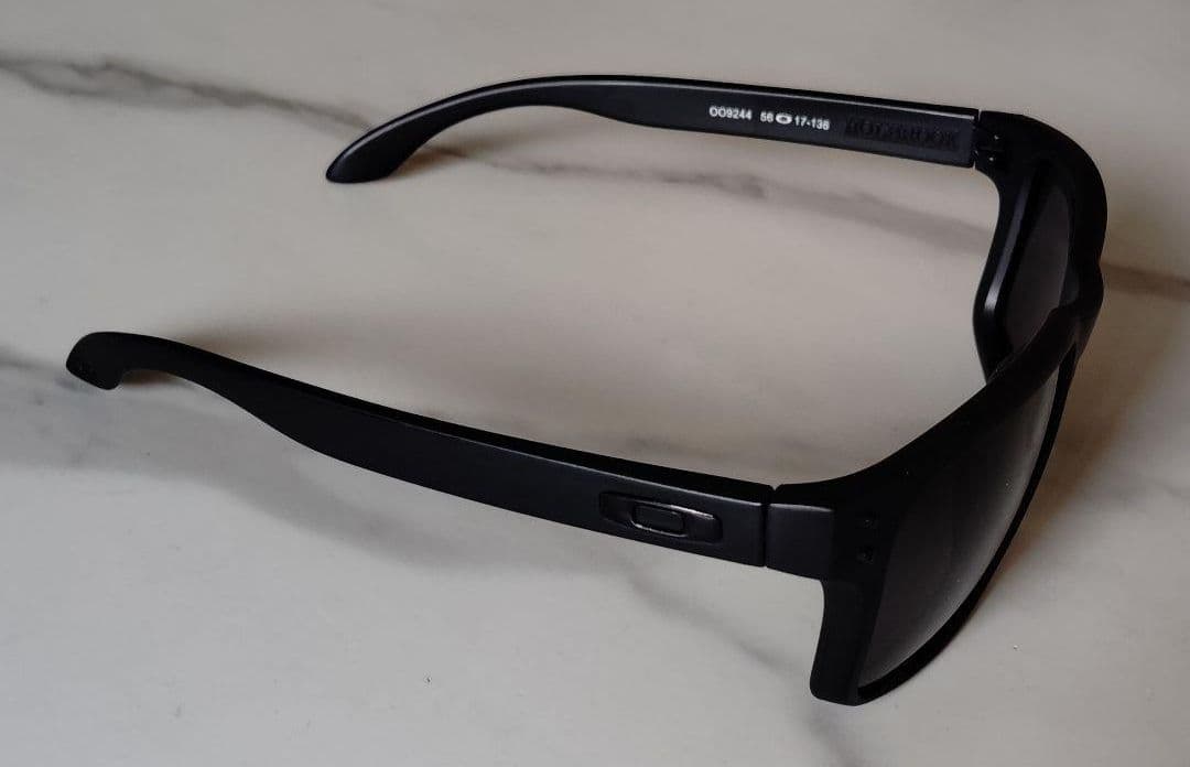 オークリー ホルブルック 黒 OAKLEY HOLBROOK