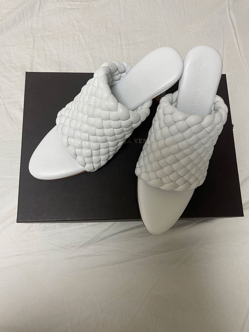 ボッテガ・ヴェネタ BOTTEGA VENETA ミュール