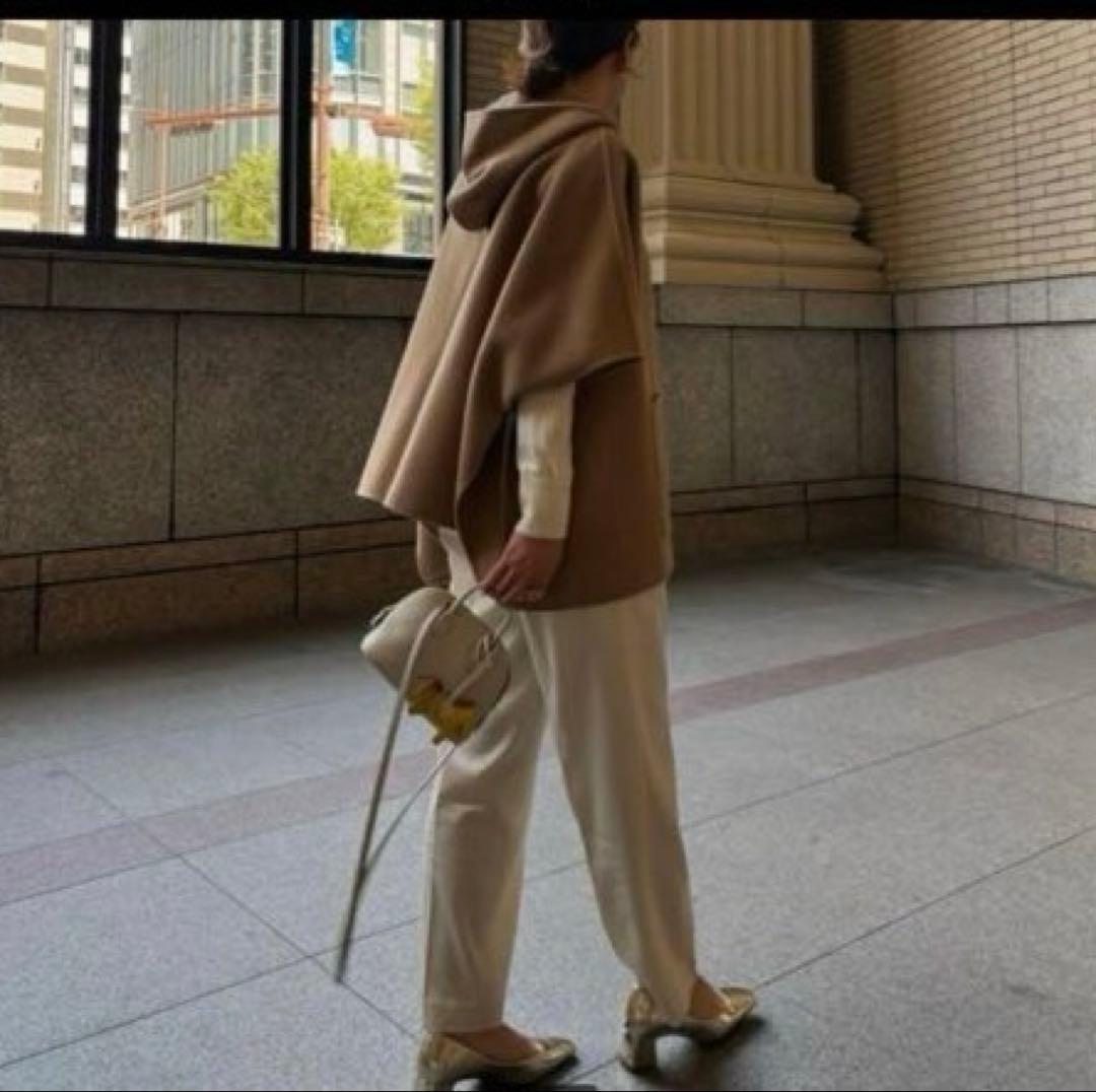 フード付きベージュウールコート フリーサイズ