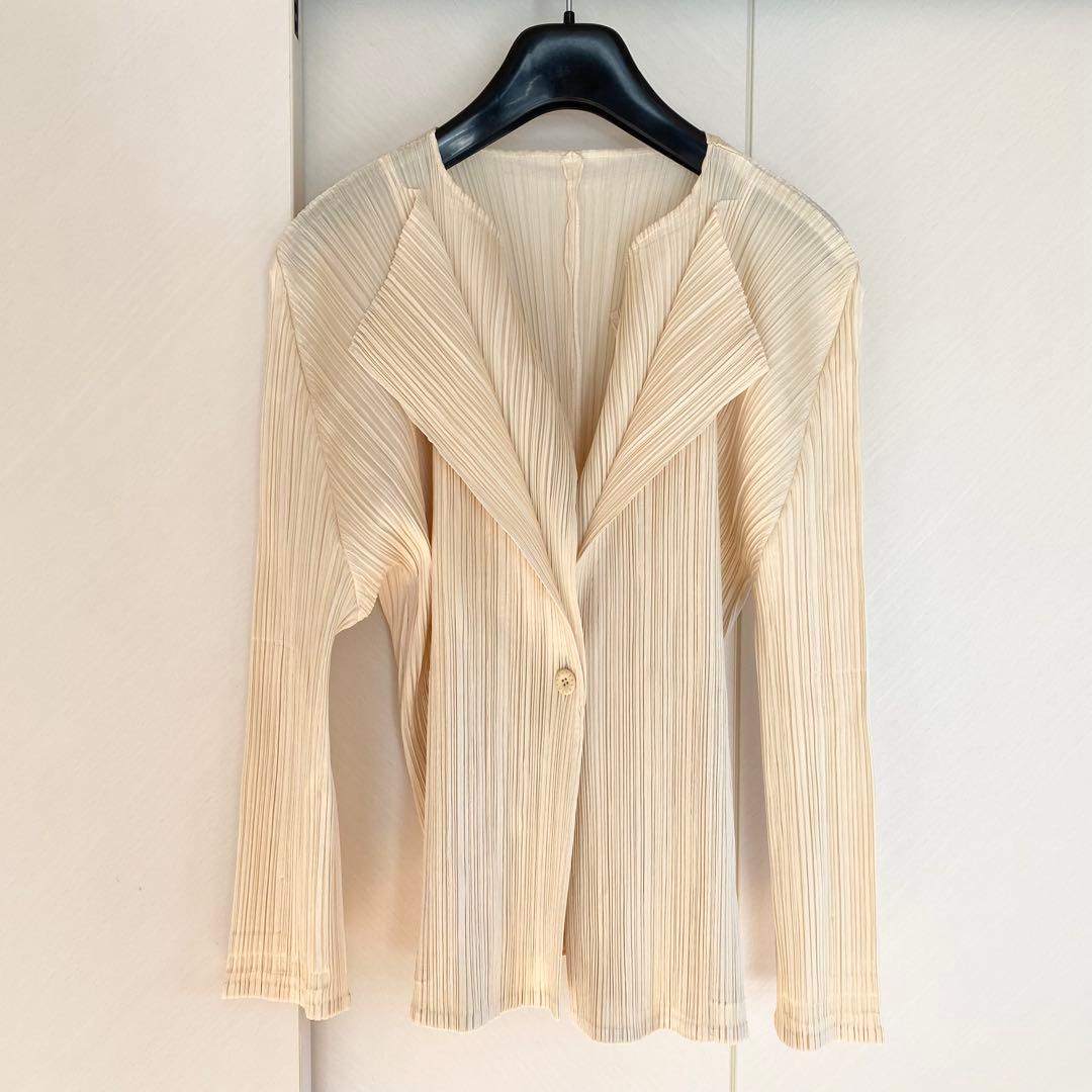 PLEATS PLEASE 一粒ボタン　テーラードジャケット　カーディガン