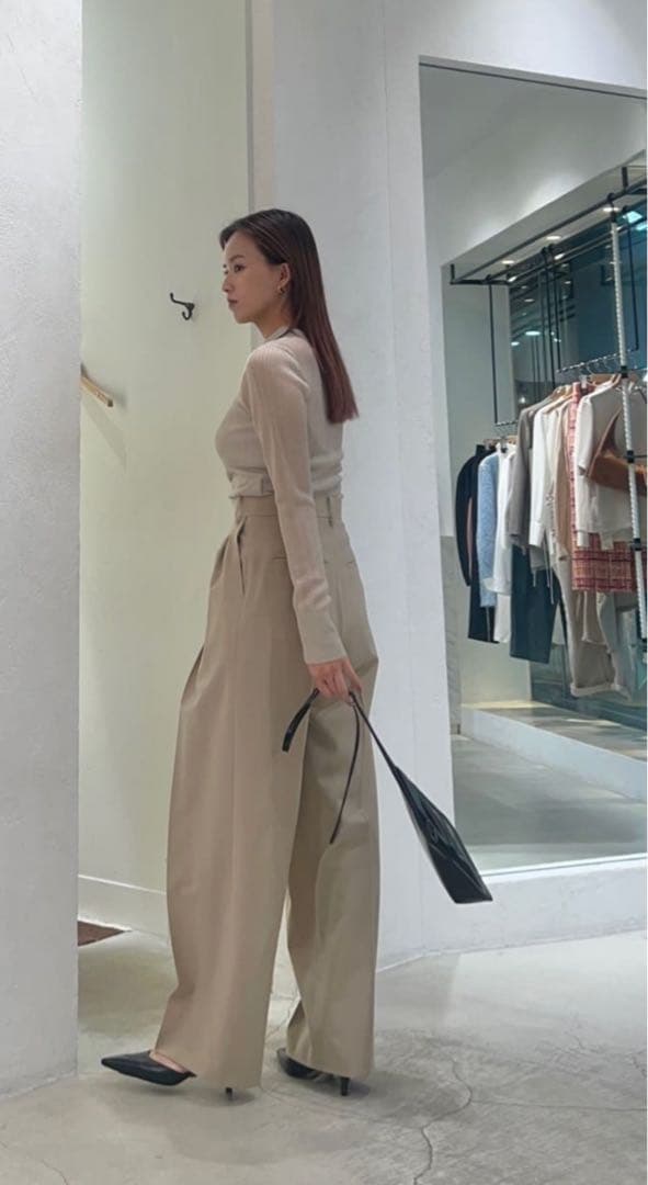 Whim Gazetteウィムガゼット【THE PAUSE】 シアーポロニット