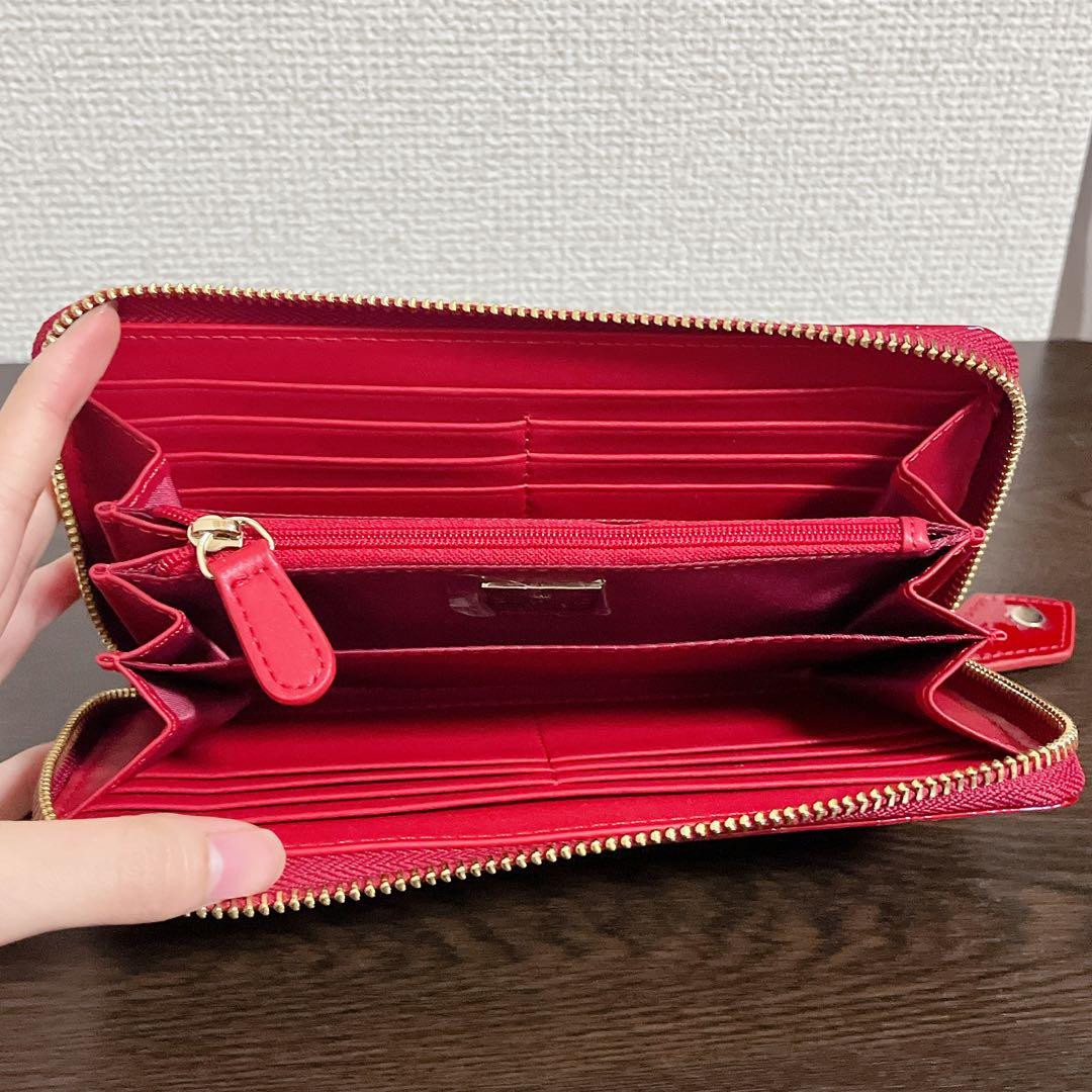 VivienneWestwood 財布　レッド　エナメル　型押し　長財布