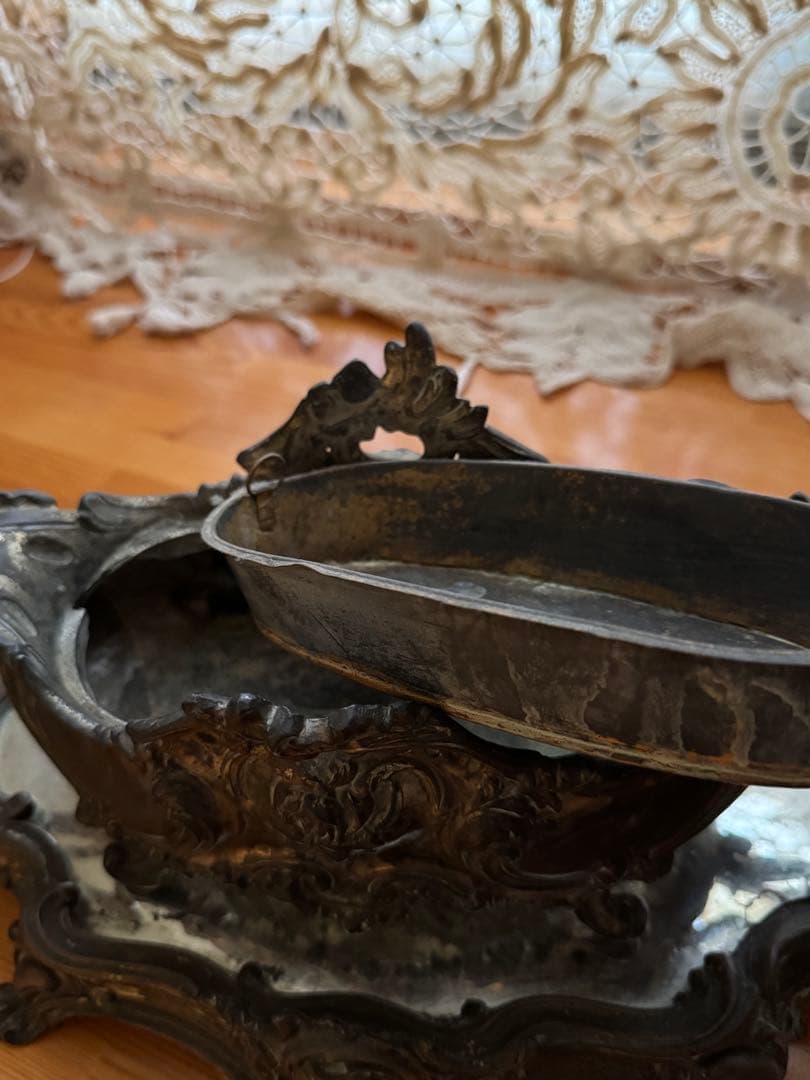 アンティーク ジャルディニエールとミラートレイのセット