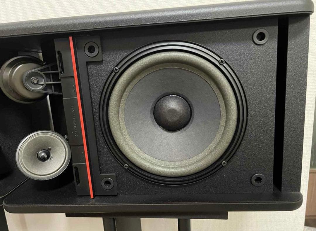 BOSE 301 AV MONITOR スピーカー　ペア