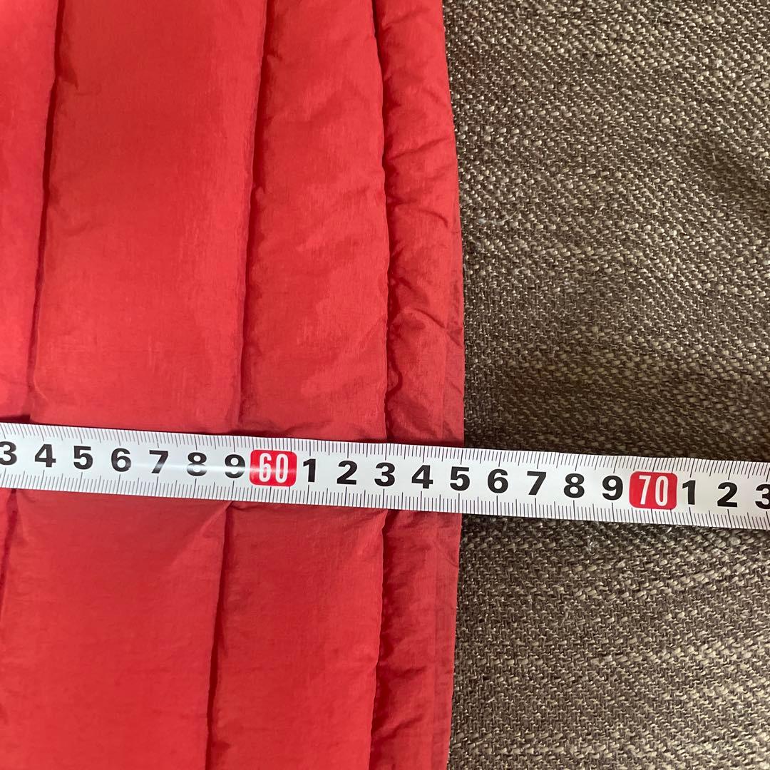 MARK & LONA フード付きベスト レッド/ベージュ