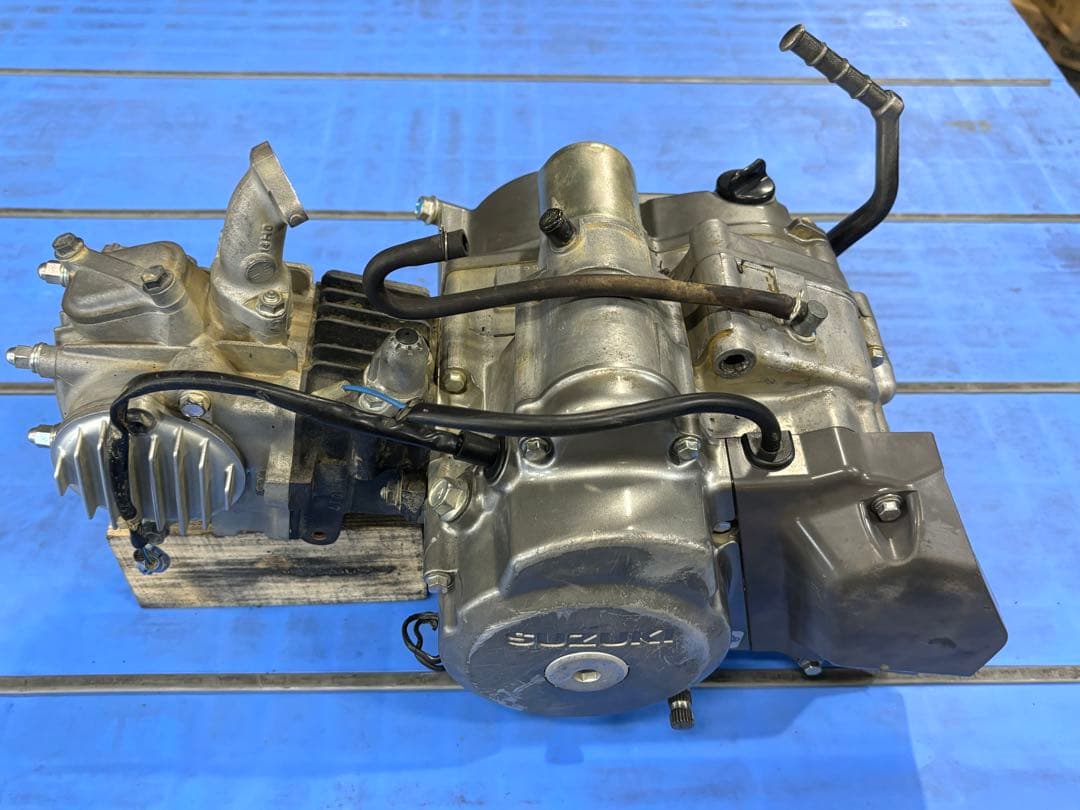 DR-Z 70 エンジン