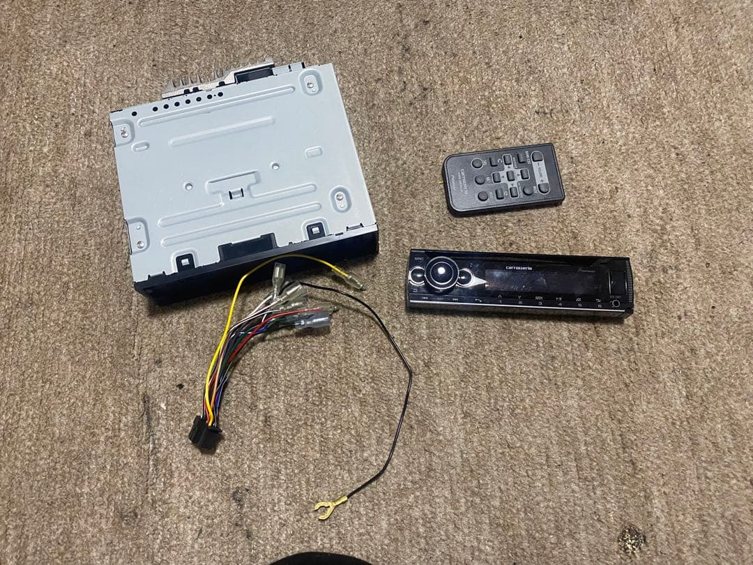 カーオーディオ carrozzeria DEH-5600 Bluetooth