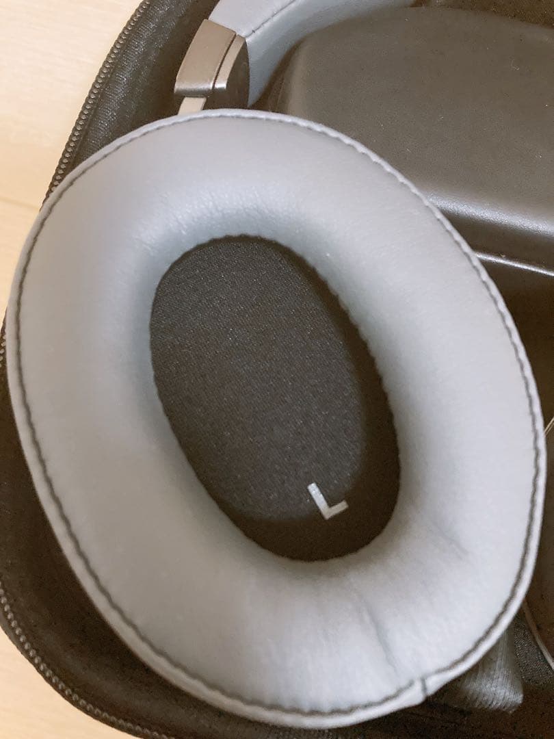 ヘッドホン audio-technica ATH-DSR9BT