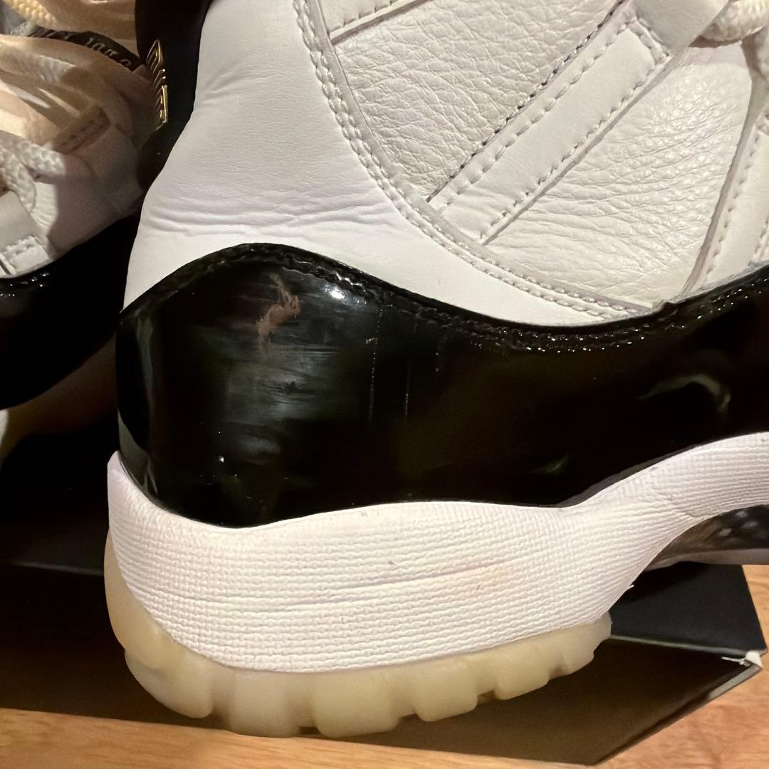 エアジョーダン11 ブラック/ホワイト