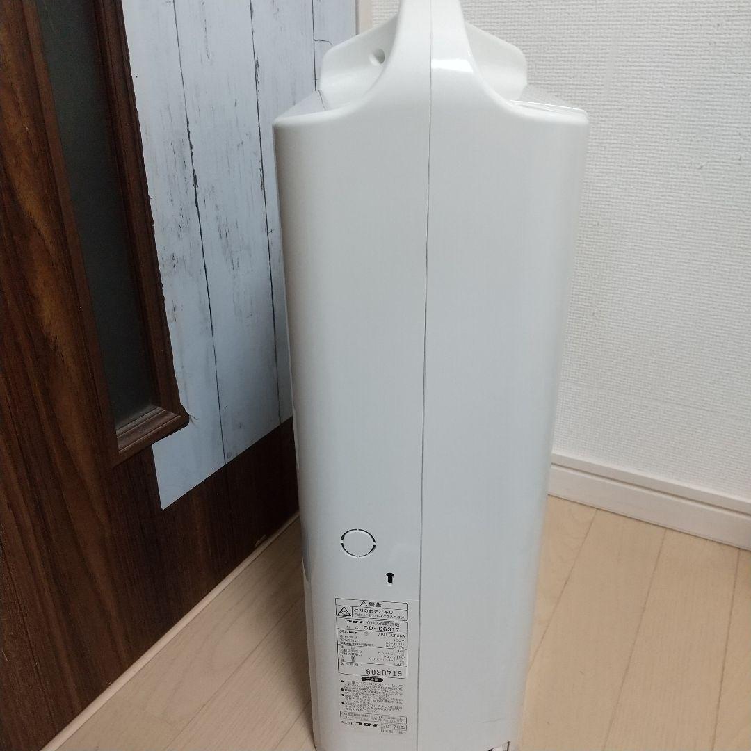 パワフルで電気代も抑えれるコンプレッサー式、最大16畳対応衣類乾燥除湿機