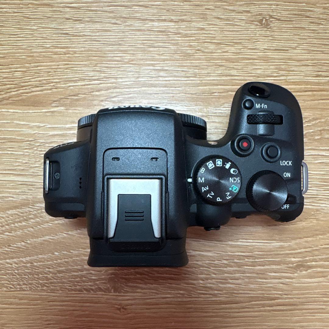 【最終値下・今日限り】Canon EOS R10 ミラーレスカメラ 本体