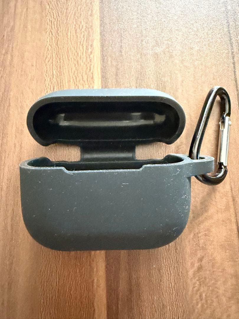 AirPods Pro 2本体 シリコンケース付き