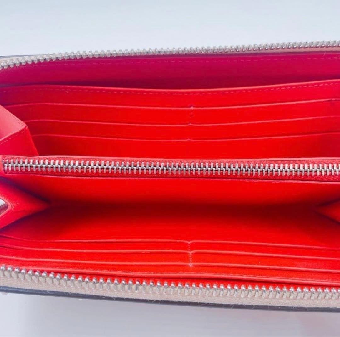 9HM46 Christian Louboutin ルブタン 長財布