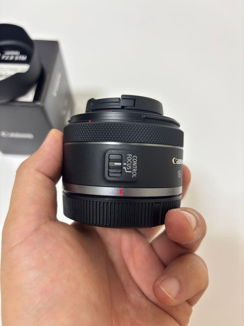 Canon RF 16mm F2.8 STM 単焦点レンズ