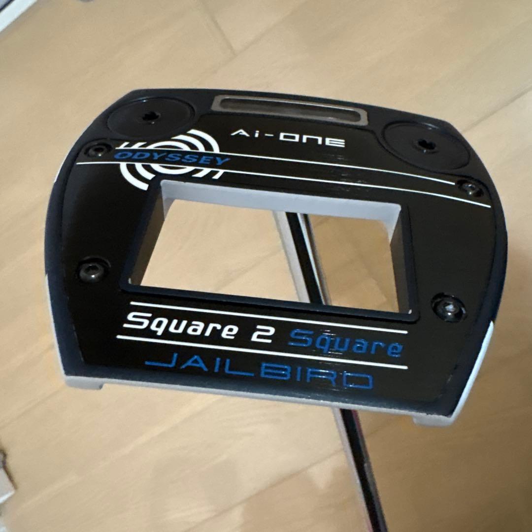 ODYSSEY Square 2 Jailbird パター