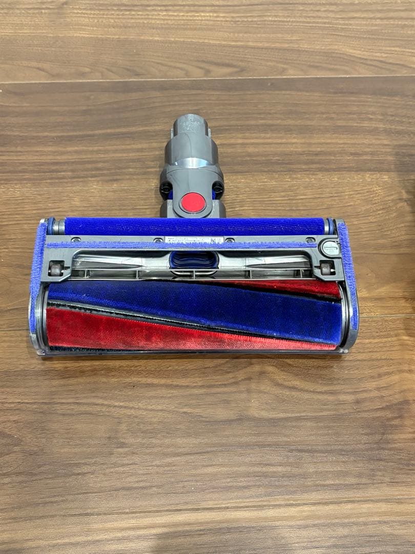 ※お値下げ中＊ダイソン　Dyson v8 fluffy 掃除機　一部ジャンク品