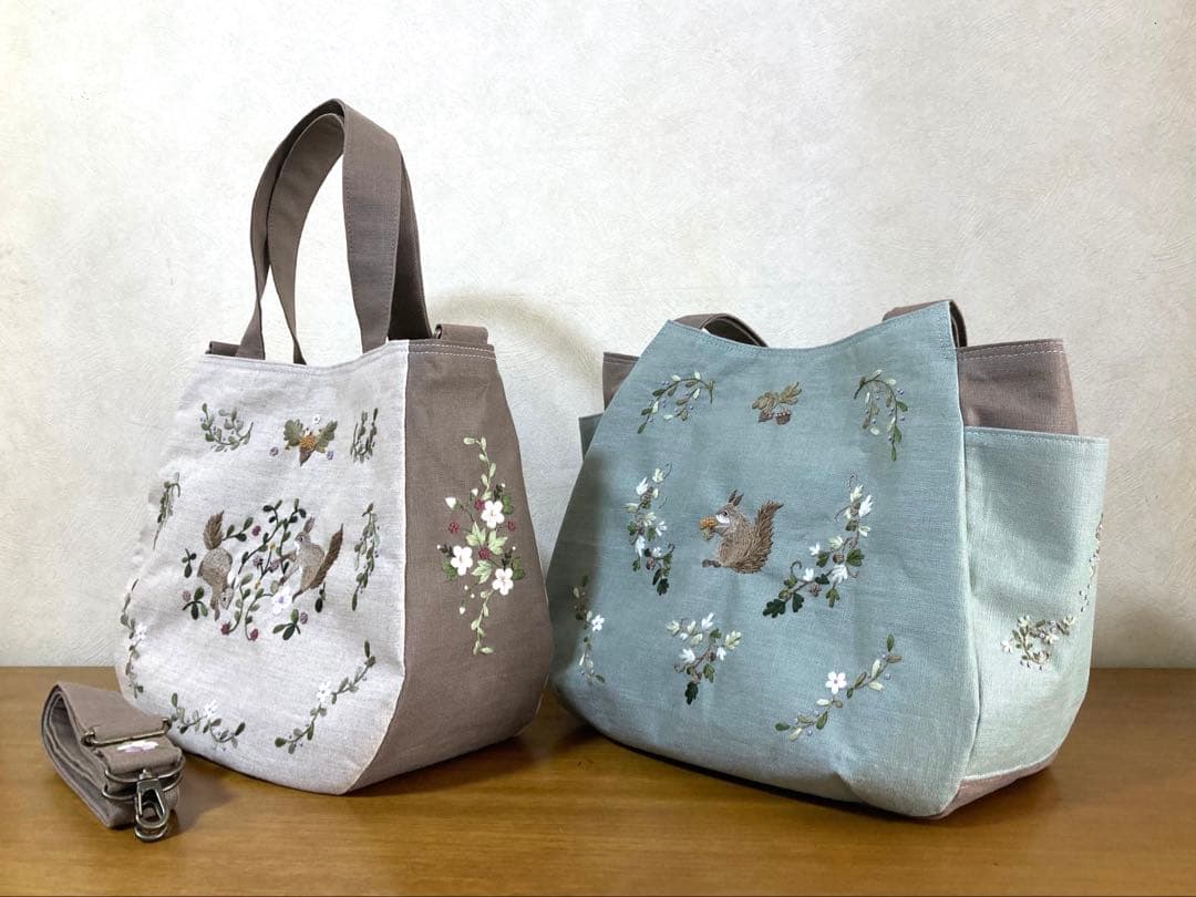 ハンドメイド手刺繍バッグ