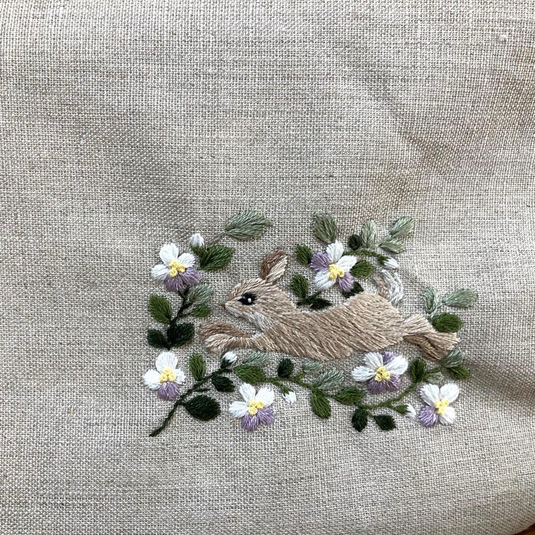 ハンドメイド手刺繍バッグ