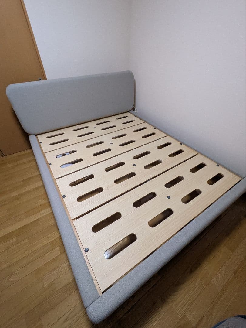 【仙台市手渡しOK】コアラファブリックベッドフレーム　コアラマットレス　クイーン