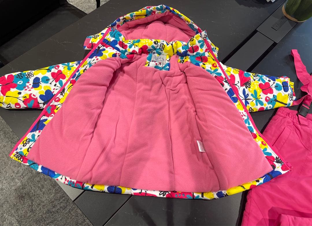 子供用 蝶々花柄スキーウェアセット