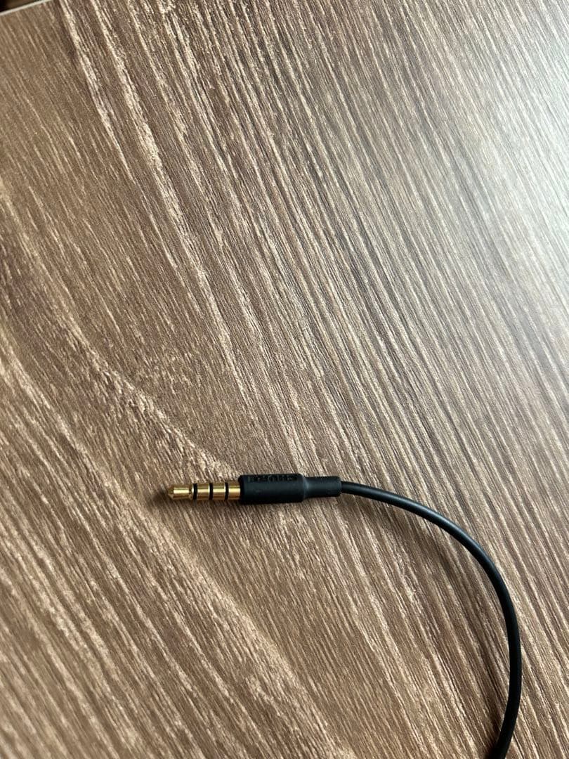 【ほぼ新品】SHUREイヤホン AONIC 215 有線 マイク付き