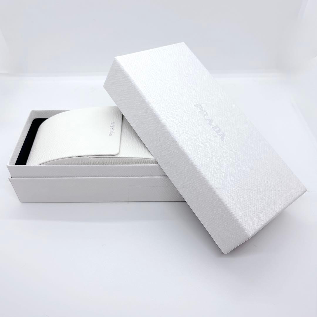 PRADA ミニマル バロック サングラス SPR27N ブラック 箱 ケース付