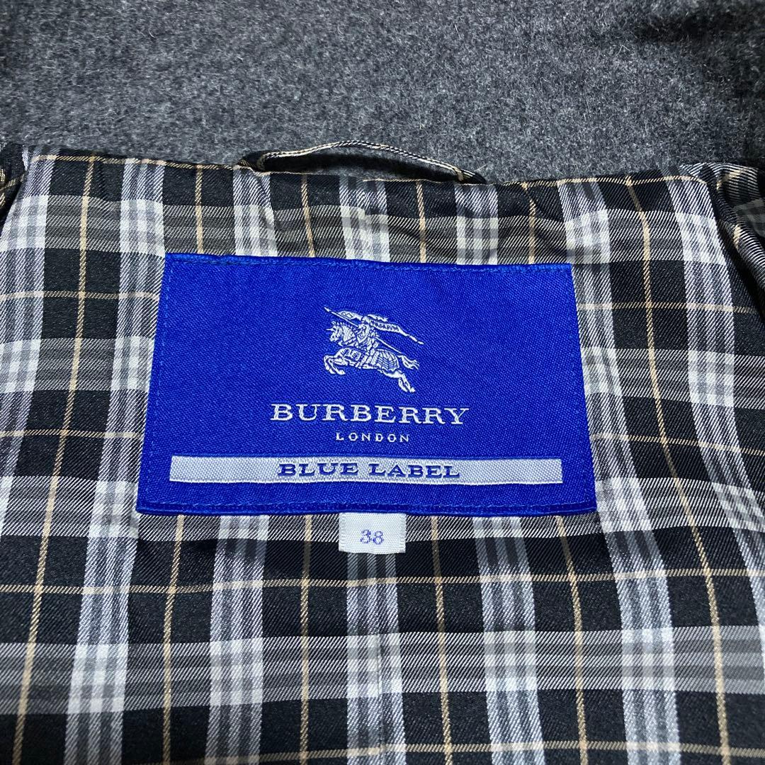美品　バーバリーブルーレーベル　 Pコート ダブル ノバチェック38 銀ボタン