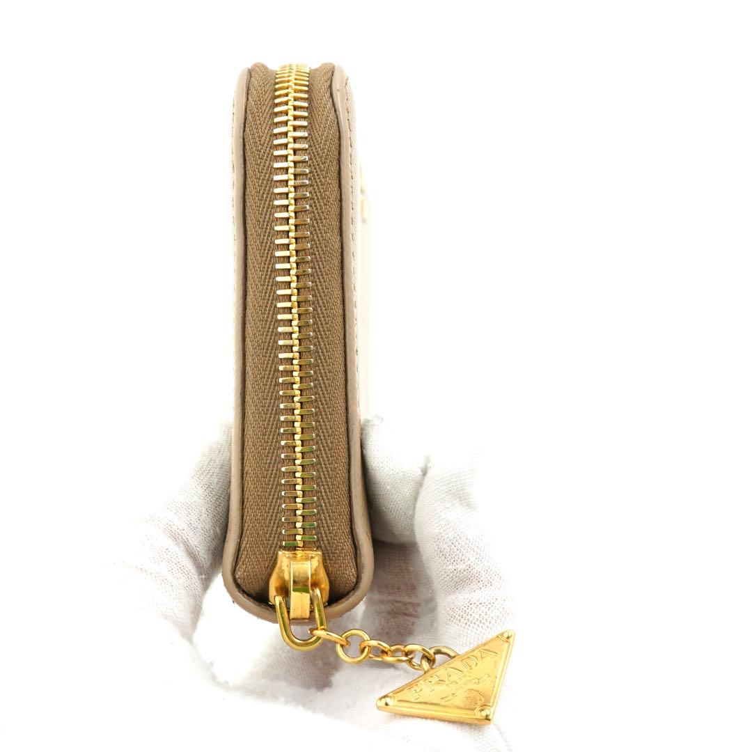 ✨専用✨　PRADA 長財布　サフィアーノレザー　三角プレート