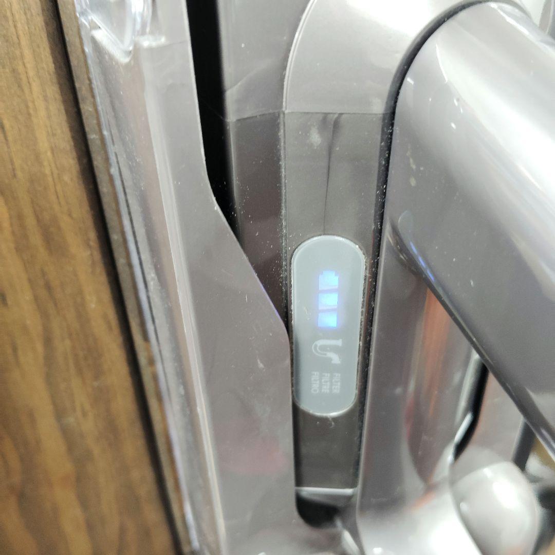 【T】早い者勝ち✨Dyson cyclone V10 fluffy　スタンド付