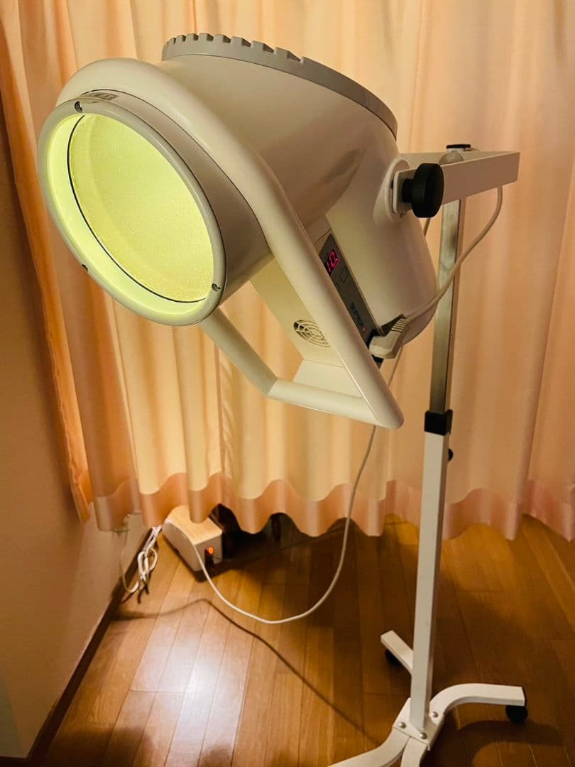 ☆バイオプトロン2　専用スタンド付き　BIOPTRON美顔器　美容機器　☆