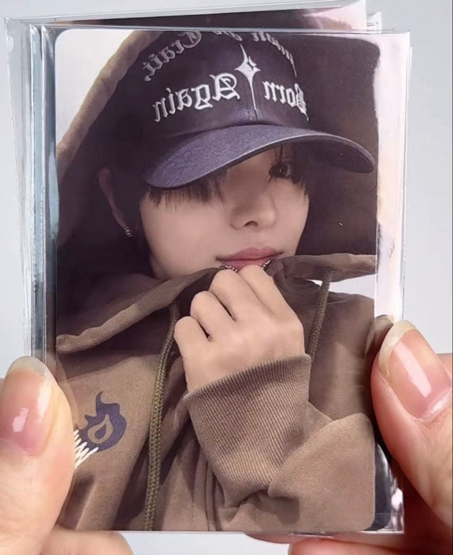 ALD1 リオ EUPHORIA ポップアップ 限定 フーディー トレカ