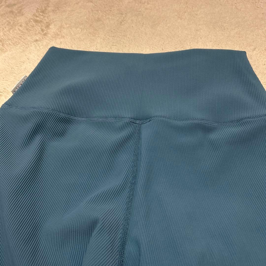 スカーラリブニットトレンカ　グリーン　L 新品