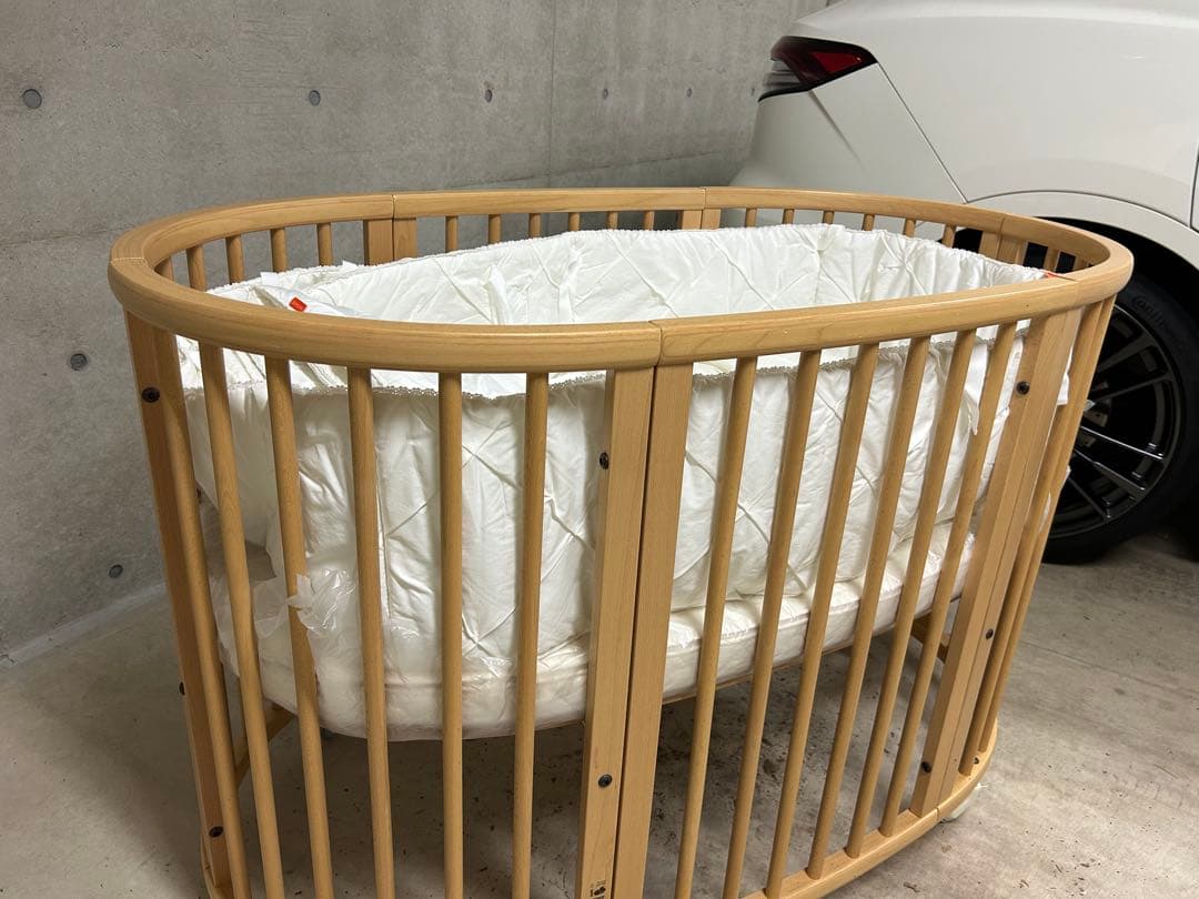 UMA様　引取り限定価格　ストッケ　ベビーベッド