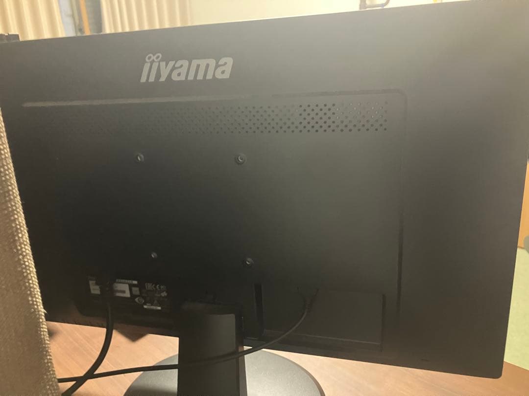 iiyama モニター 本体　PL2483H