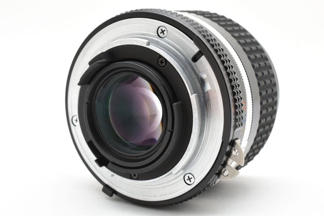 #4442 Nikon Ai-s 24mm f/2 SIC レンズ 上美品