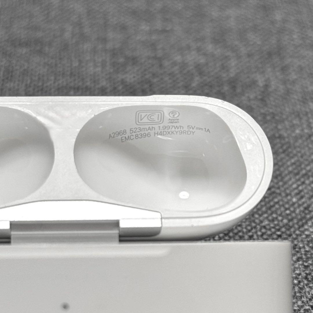 【綺麗】Apple AirPods Pro 第2世代 USB-C 充電ケース